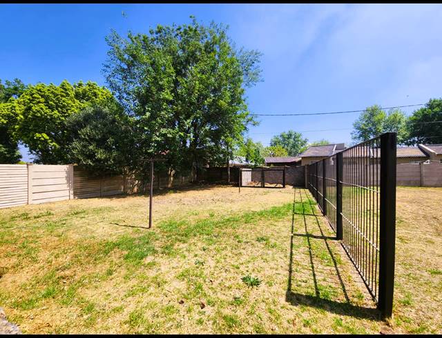 3 BEDROOM HOUSE FOR SALE IN THREE RIVERS